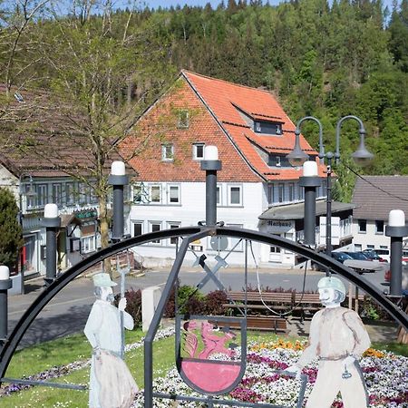 Historisches Hotel Rathaus Lautenthal Buitenkant foto