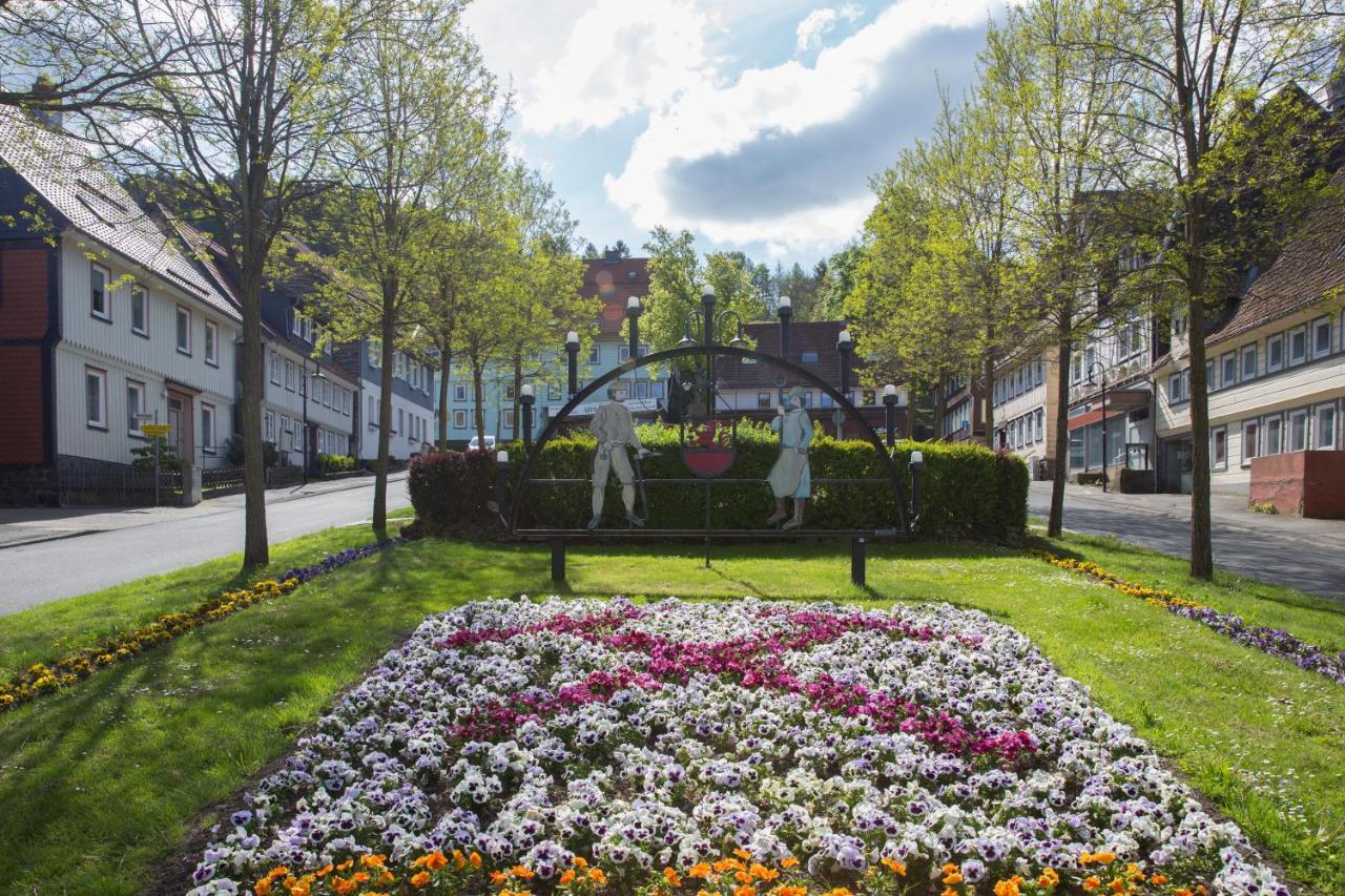 Historisches Hotel Rathaus Lautenthal Buitenkant foto