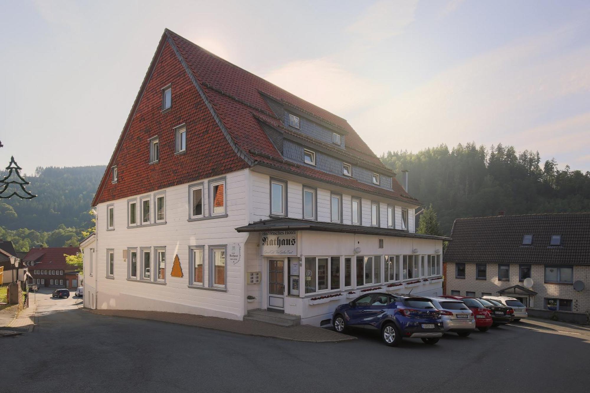 Historisches Hotel Rathaus Lautenthal Buitenkant foto